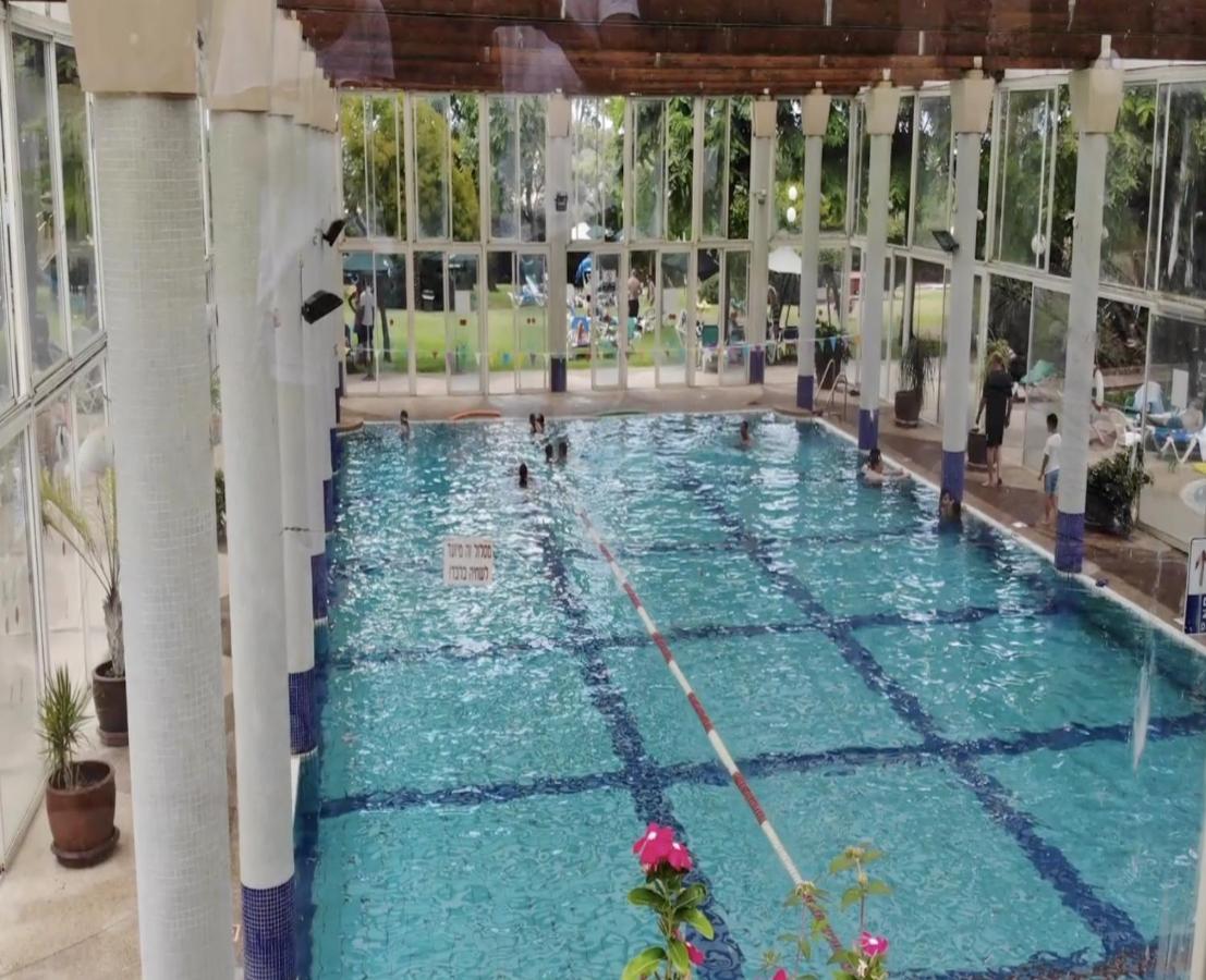 Caesarea Inn Экстерьер фото